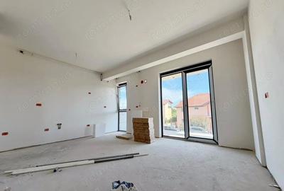 Apartament cu 2 camere decomandat în Plopi - 2