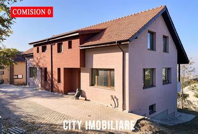 Apartament cu 6 camere decomandat în Feleacu