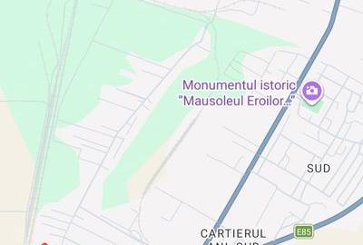 Teren de 1720 mp, în Central - 6