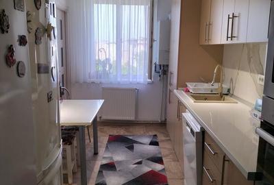 Apartament cu 4 camere decomandat în Central - 7