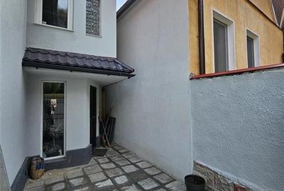Apartament cu 2 camere decomandat, mobilat în Schei - 6