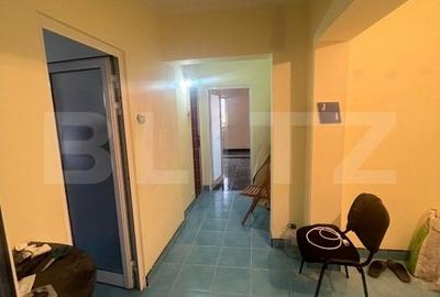 Apartament de vanzare, cu 3 camere, semidecomandat, 84 mp, zona Centrala! - 2