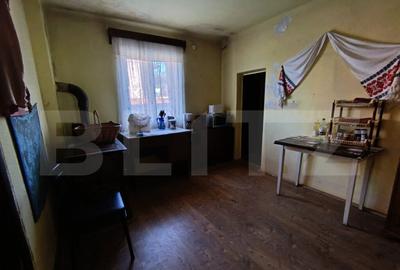 Casa cu 2 camere, 250 mp, zona sud-est - 12