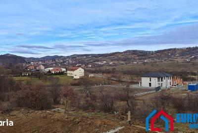 Casă cu 6 camere cu Teren 561 Mp în Central - 3