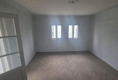 Apartament cu 3 camere nedecomandat în Copou - 3