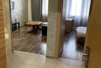 Apartament cu 2 camere decomandat în Central - 4