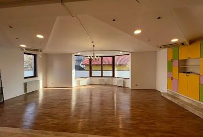 Vila 11 Camere De Inchiriat Militari Metrou-Pacii Curte 600 mp - 11