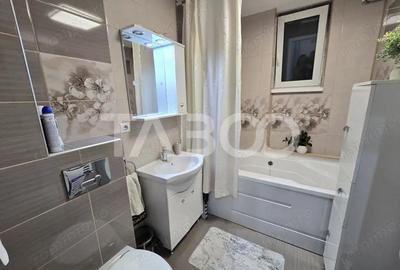 Apartament cu 2 camere decomandat în Turnișor - 2