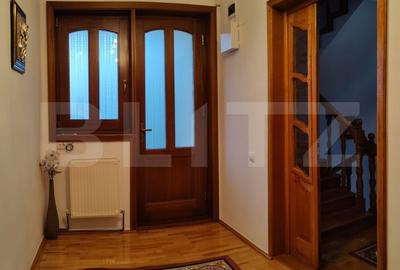 Casă cu 6 camere cu Teren 1178 Mp în Micro 6 - 11