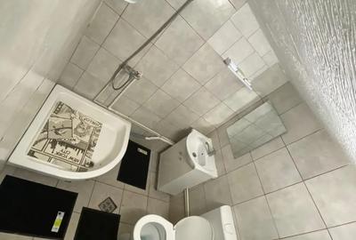 Inchiriez camera la vila privata dar baia bucataria comun tg cucu centru iasi Garantia in rate P.F. Inchiriez camera la vila privata dar baia bucataria comun tg cucu centru iasi Garantia in rate P.F. - 5