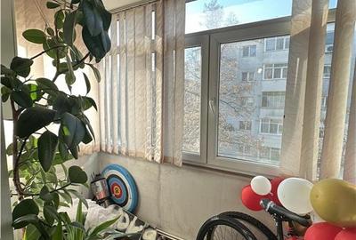 Apartament 3 camere, decomandat, et. intermediar- Nicolina - 10