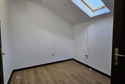 Apartament cu 2 camere decomandat în Orașul Nou - 12