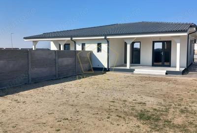 Casă cu 3 camere cu Teren 315 Mp în Moșnița Veche - 4