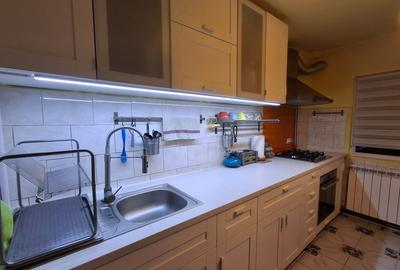 Apartamemt 3 camere decomandat - 2