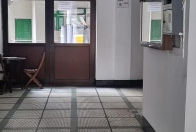 Garsonieră semidecomandată în Universitate