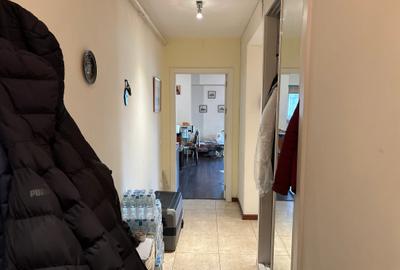 Apartament de 3 camere+boxa si loc de parcare/Apartment with parking+storage box - 3