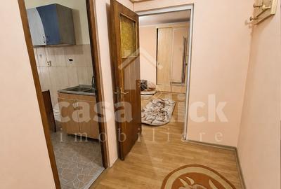 Garsonieră decomandată în - 5