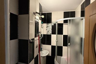 Apartament cu 3 camere semidecomandat în Păcurari - 3