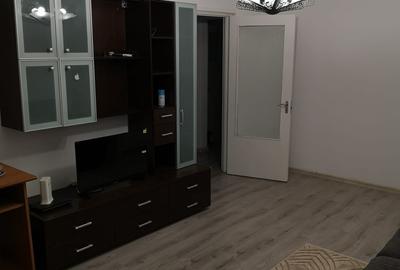 Apartament cu 3 camere decomandat în 1 Decembrie 1918 - 1
