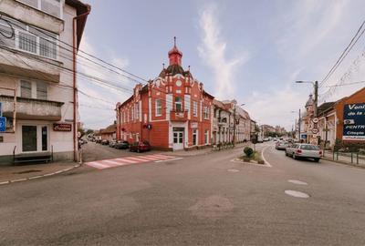 Spațiu comercial, de 400 mp, în Central - 1