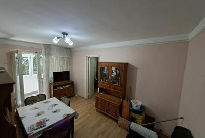 Apartament cu 2 camere semidecomandat în Tineretului - 3