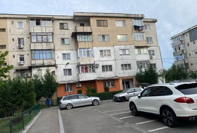 Apartament 2 camere, et. 2, in Rovinari, str. Sporturilor Apartament 2 camere, et. 2, in Rovinari, str. Sporturilor - 9