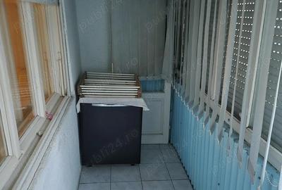 Vanzare Ap. 3 cam. , Zona Vlaicu - Poetului , Et.2 , LA PRET REDUS - 16