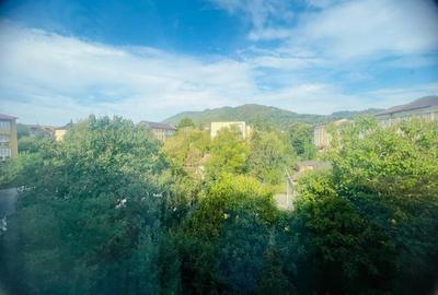 Vintage apartament  3 camere , Iuliu Maniu  ,zona excelenta etaj 3 - 6