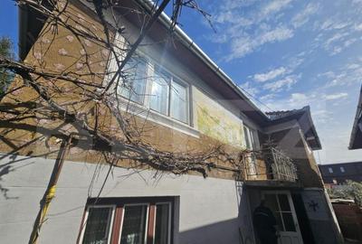 Casă cu 5 camere cu Canalizare în Dâmbul Rotund - 17