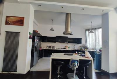 Casă cu 8 camere cu Teren 1000 Mp în Balotești - 12