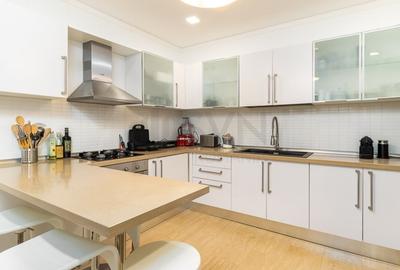 REV2002939 Vila cu piscina 2000 mp teren in Corbeanca REV2002939 Vila cu piscina 2000 mp teren in Corbeanca - 4