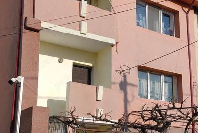 Casă cu Teren 231 Mp în Central