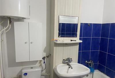 Garsoniera , zona Inspectoratul Scolar , parter , dfecomanda - 9