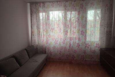 Apartament semidecomandat în Jiului - 2