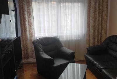 Apartament cu 3 camere, decomandat, Centru - 7