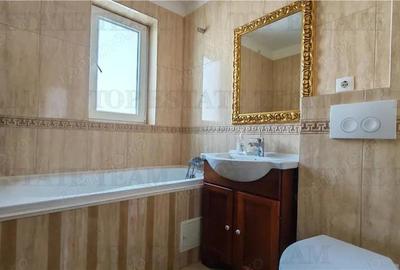 Apartament cu 3 camere semidecomandat în Nord - 7
