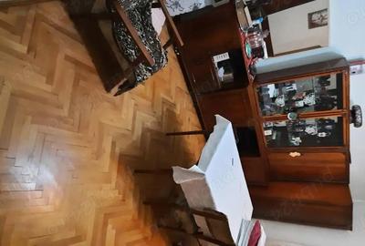 Apartament cu 3 camere decomandat în Central - 9