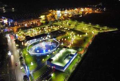 Grand Arena Mall - 3 camere decomandat - Acte Gata - - 2