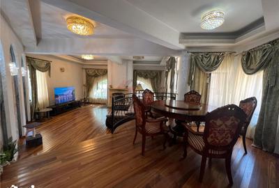 Casă cu 7 camere cu Teren 750 Mp în Bârnova - 2