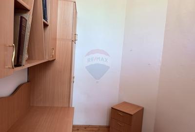 Casa / Vila cu 3 camere de inchiriat in zona Intim - 12