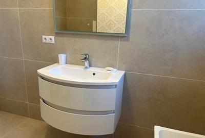 Apartament cu 3 camere decomandat, mobilat în Ștefan cel Mare - 17