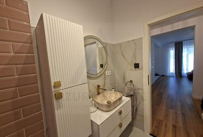 Casă individuală cu 4 camere cu Canalizare în Sadu - 7
