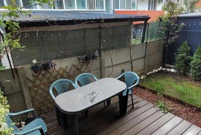 Garsonieră decomandată în Apărătorii Patriei