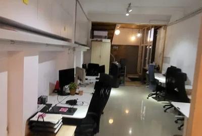 Showroom, magazin fizic, stradal, parter, etaj, birouri, total 212 m - 3