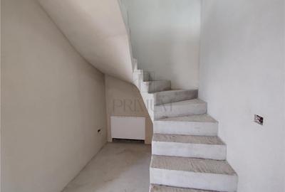 Casă individuală cu 4 camere cu Canalizare în Moșnița Veche - 9