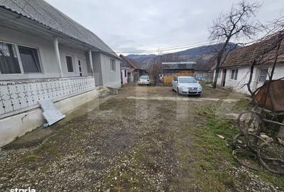 Casă cu 3 camere în Mititei - 1