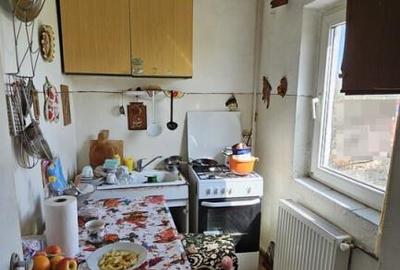 MIHAI BRAVU zona Piata -Lidl , garsoniera et. 3/4 la 37000 e - 6