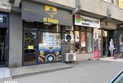 Spațiu comercial, de 48 mp, în Central - 4