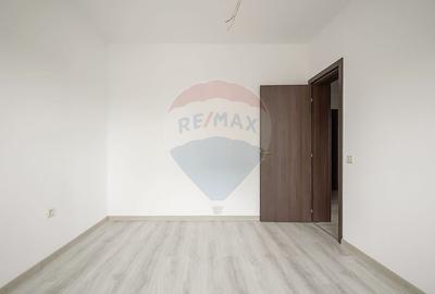 Apartament cu 2 camere decomandat în Sânpetru - 5