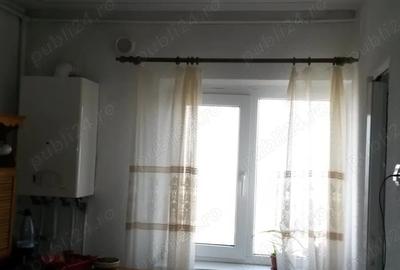 Apartament cu 2 camere, situat pe str. Tineretului la etajul patru din patru, 56 mp - 1
